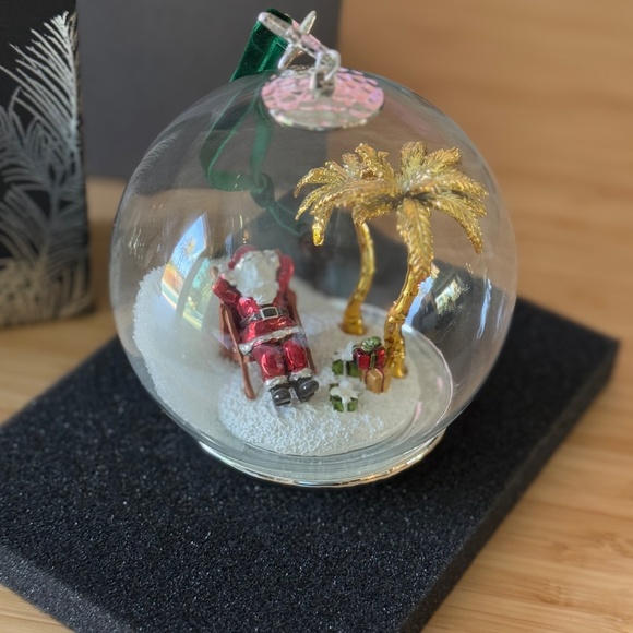 Michael Aram Island Santa Snow Globe Ornament - NIB - Picture 2 of 12